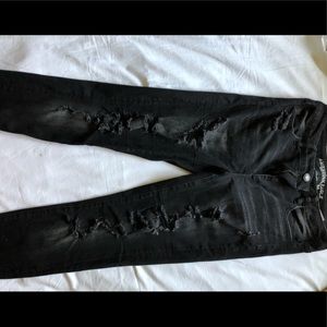 American Eagle Black ripped jeggings